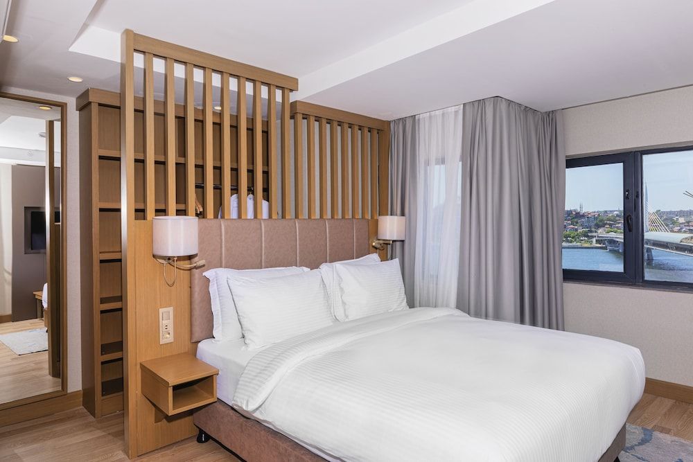 undefined Csk The Halich Port Istanbul 5