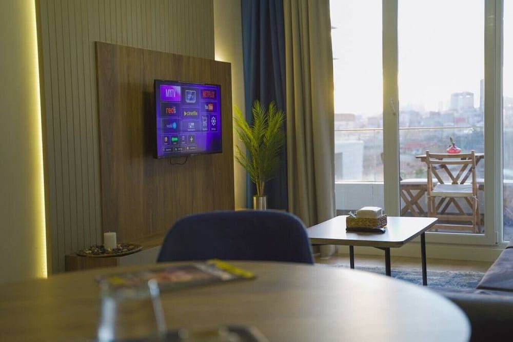 undefined Modern 1 1 Apartment With Terrace - Core Living 3