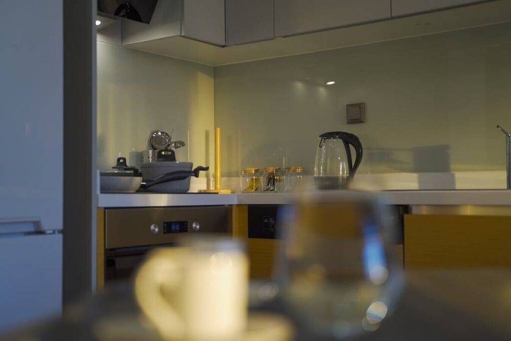 undefined Modern 1 1 Apartment With Terrace - Core Living 9