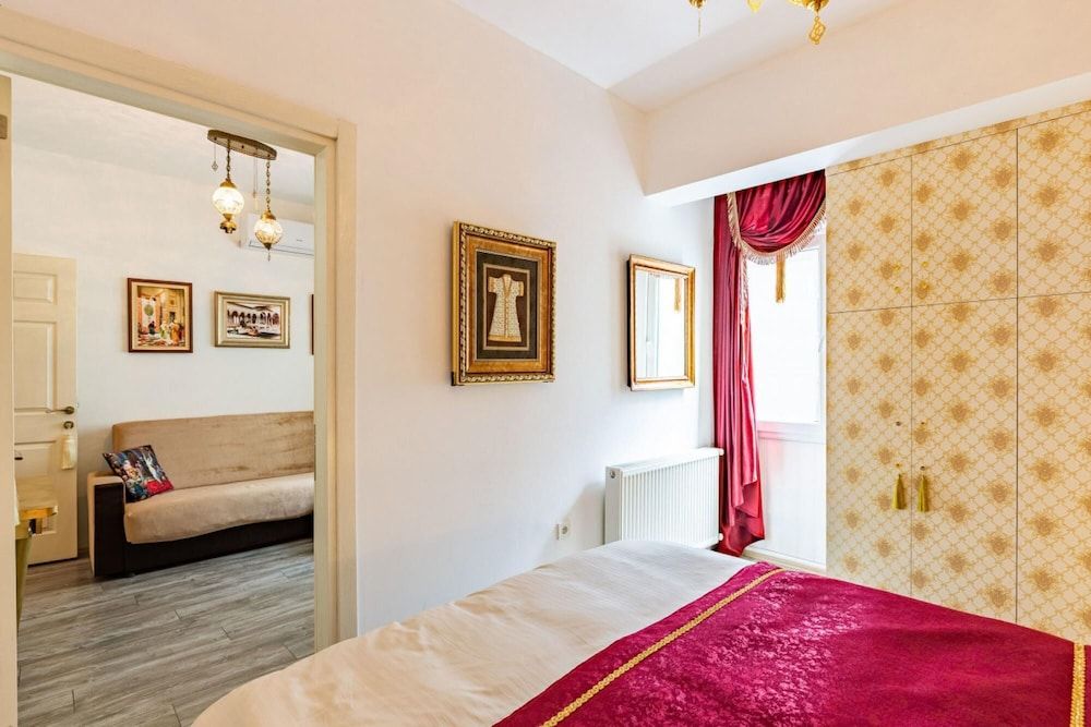 undefined Charming Flat 5 Min to Taksim Square in Beyoglu 9