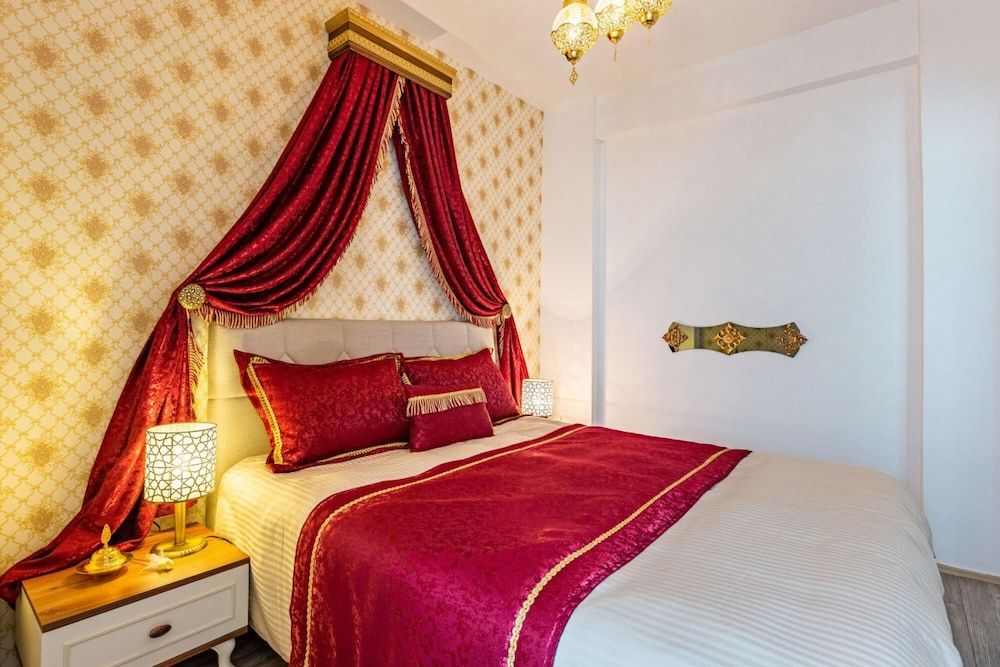 undefined Charming Flat 5 Min to Taksim Square in Beyoglu 8