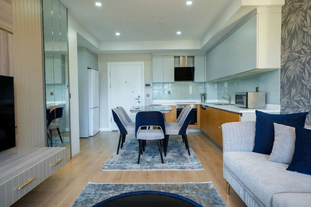 undefined Fancy 2 1 Apartment 2 Bathrooms - Core Living 6