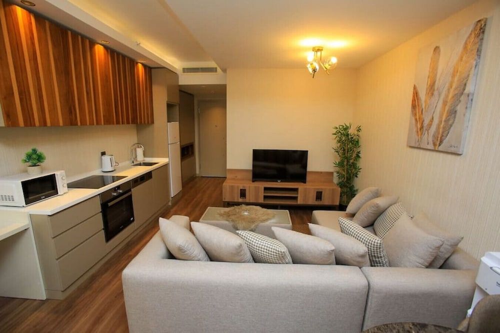 undefined Modern Studio Apartment Near Mall of Istanbul 6