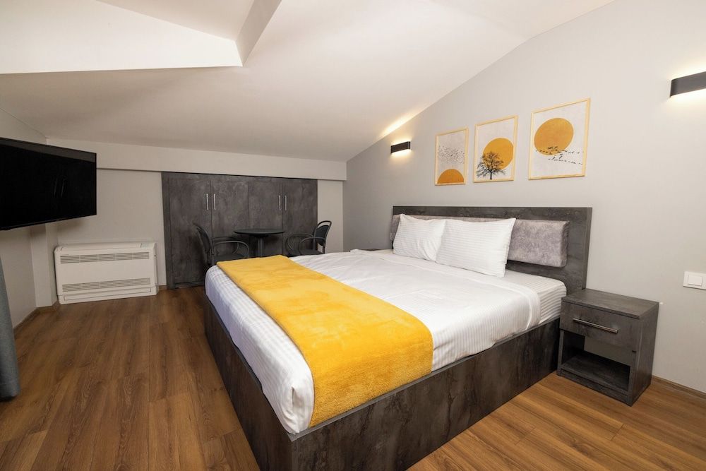 undefined Brandroom Hotel