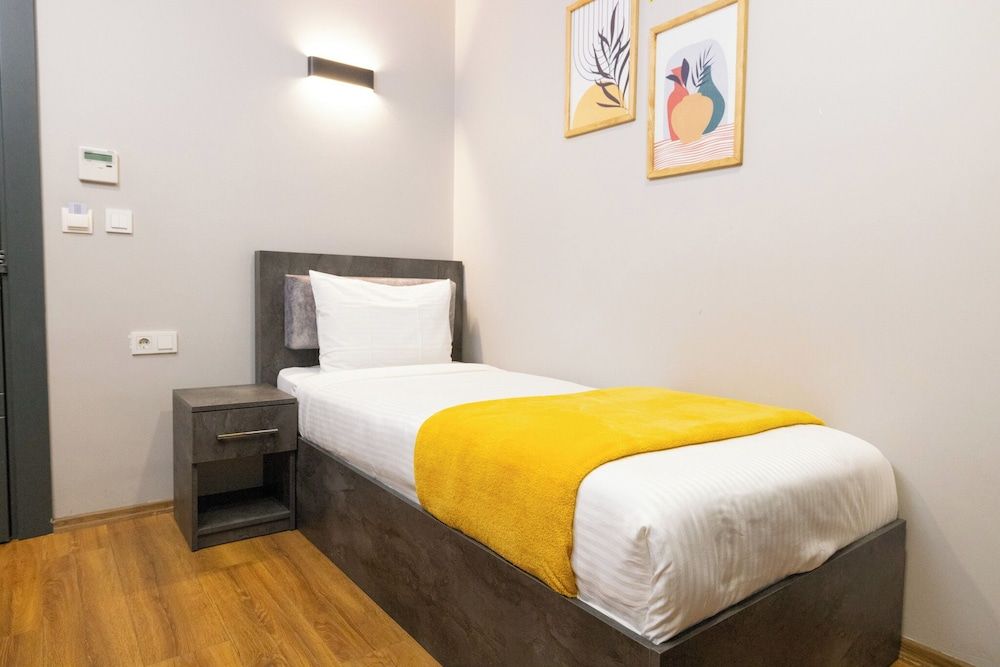 undefined Brandroom Hotel 2