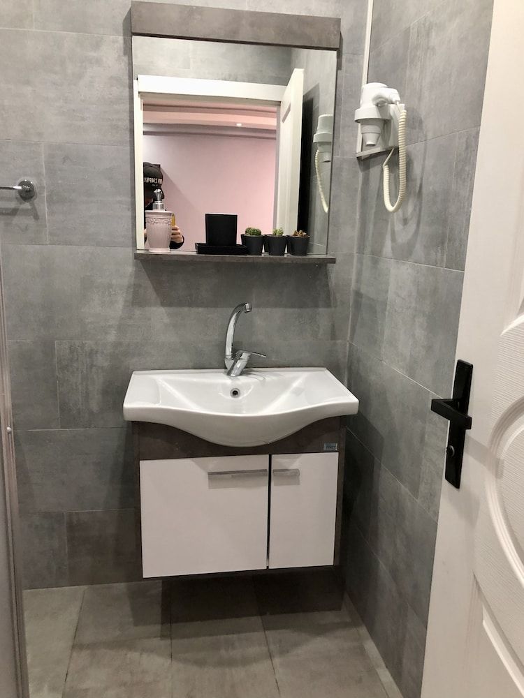 undefined RoyalStar Taksim Family Suites 7