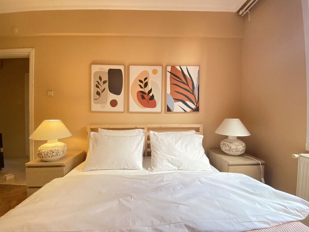 undefined Central Flat 500 m to Yildiz Park in Besiktas 3