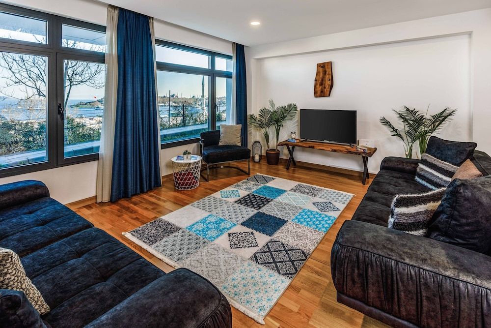 Monnas Bosphorus Deluxe Apartment, Multiple Beds, Sea View 13
