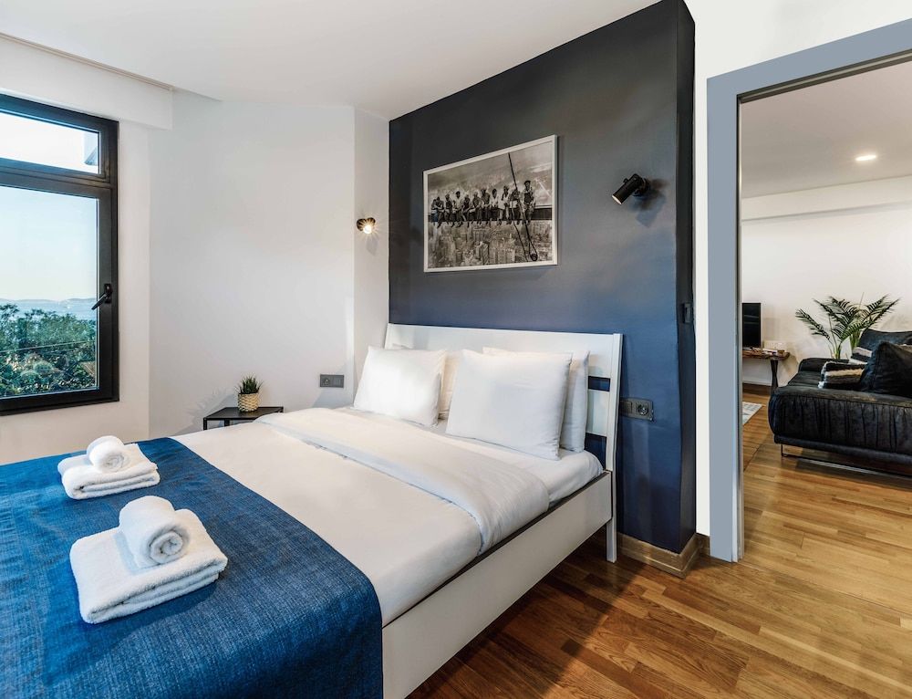 Monnas Bosphorus Deluxe Apartment, Multiple Beds, Sea View 6