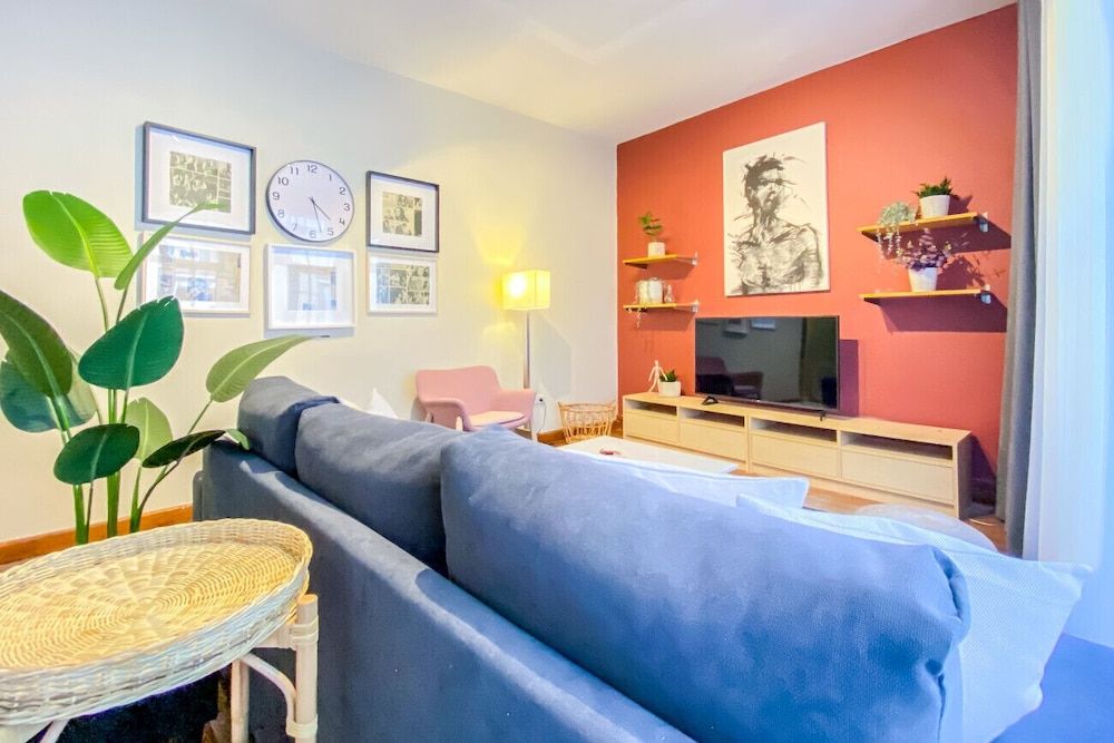 Sleek Flat Within Walking Distance to Pera Museum Apartment 15