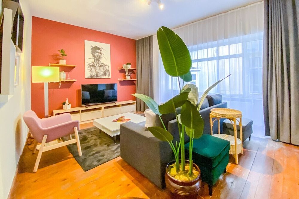 undefined Sleek Flat Within Walking Distance to Pera Museum