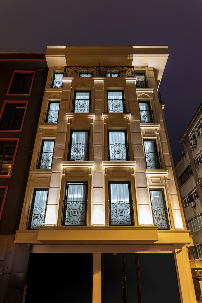 undefined THE OMIYA 6