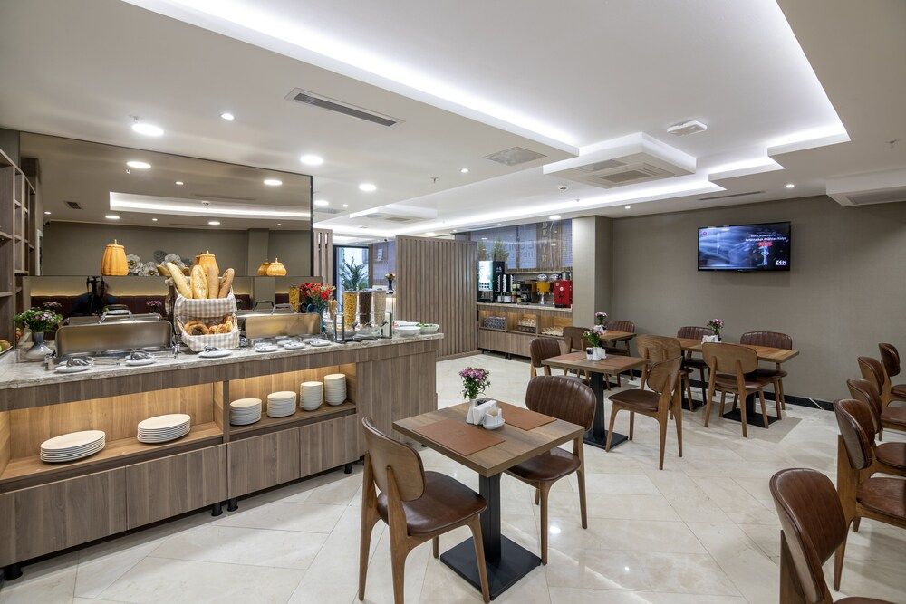 undefined THE OMIYA 7