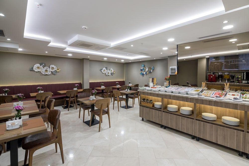 undefined THE OMIYA 8