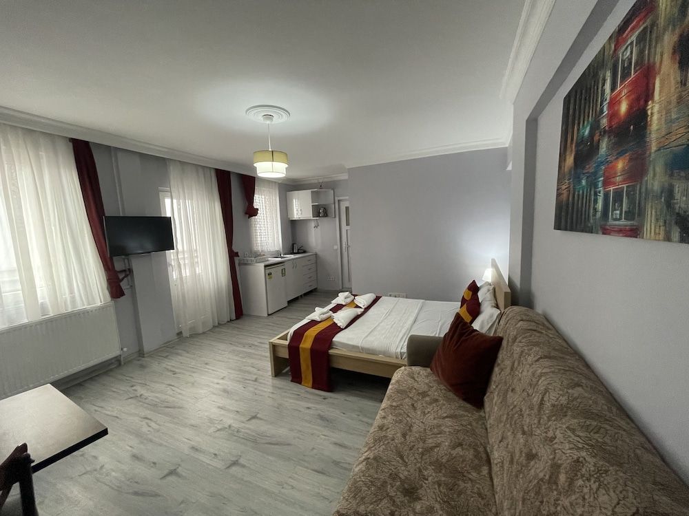 undefined Taksim Turan Suite 9