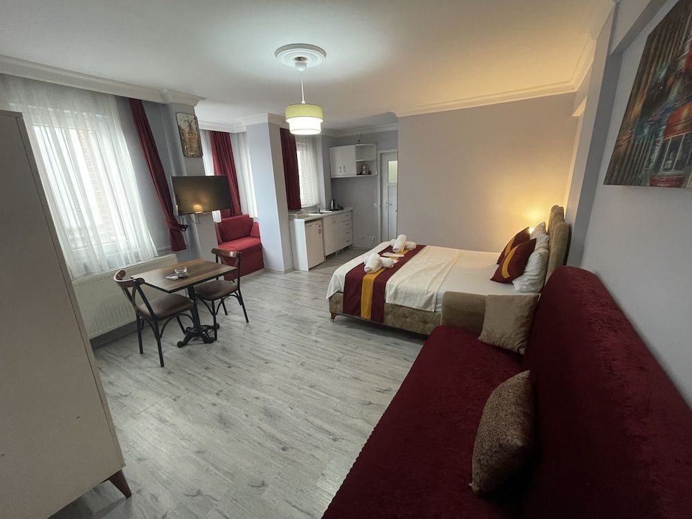 undefined Taksim Turan Suite 8