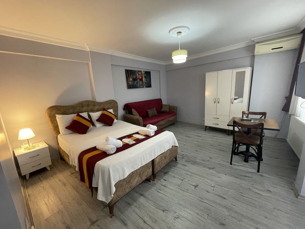 undefined Taksim Turan Suite 10