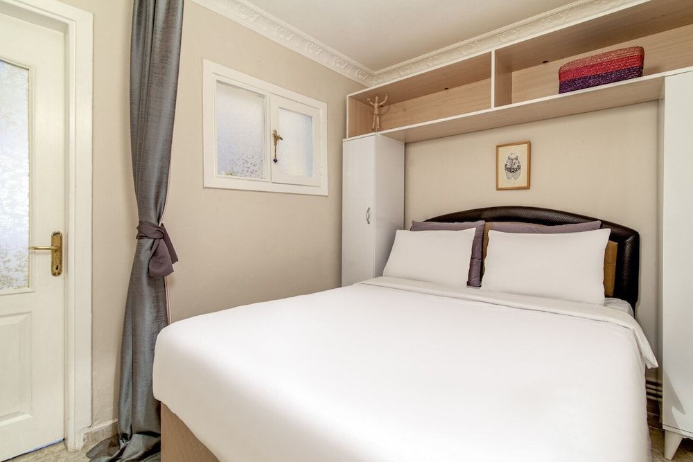 undefined Lovely Flat With Central Location in Sisli 3