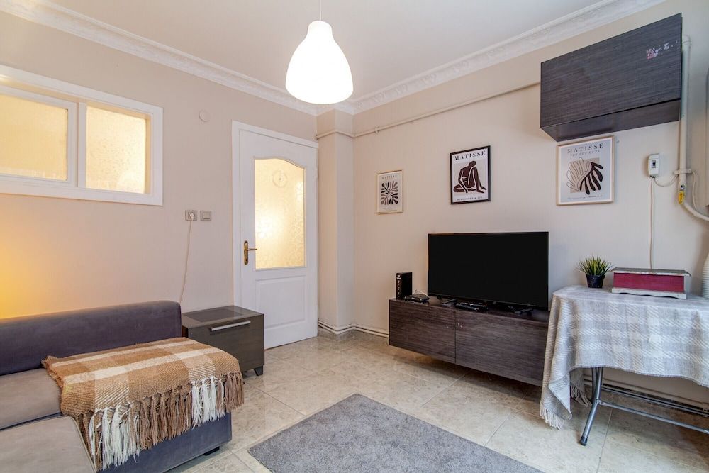 undefined Lovely Flat With Central Location in Sisli 5
