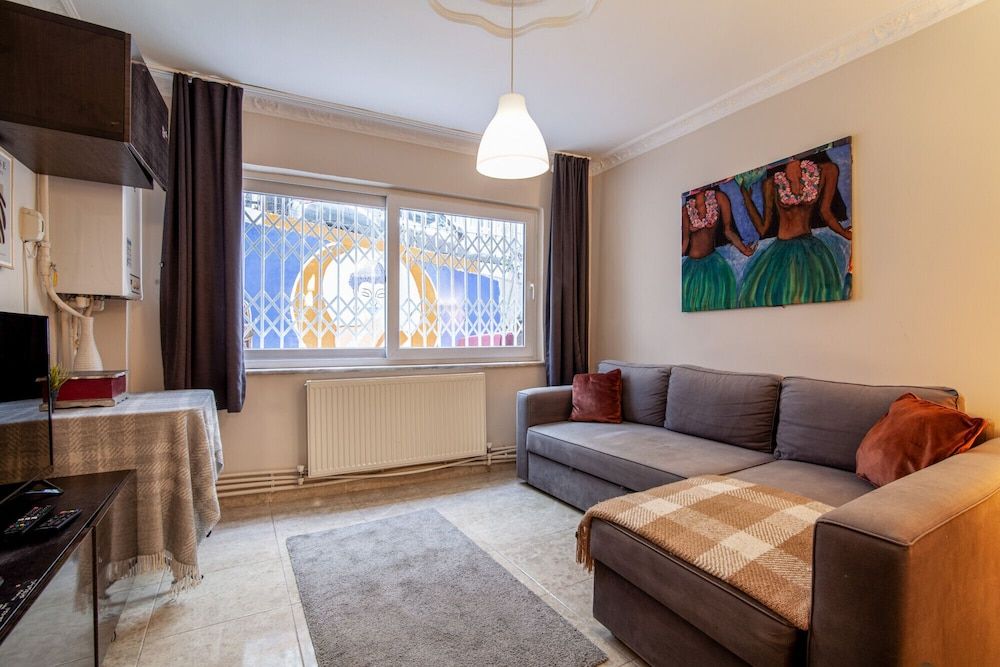 undefined Lovely Flat With Central Location in Sisli 4
