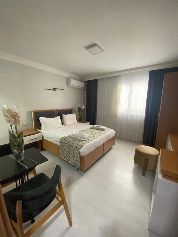 undefined Blau Grün Istanbul Otel 5