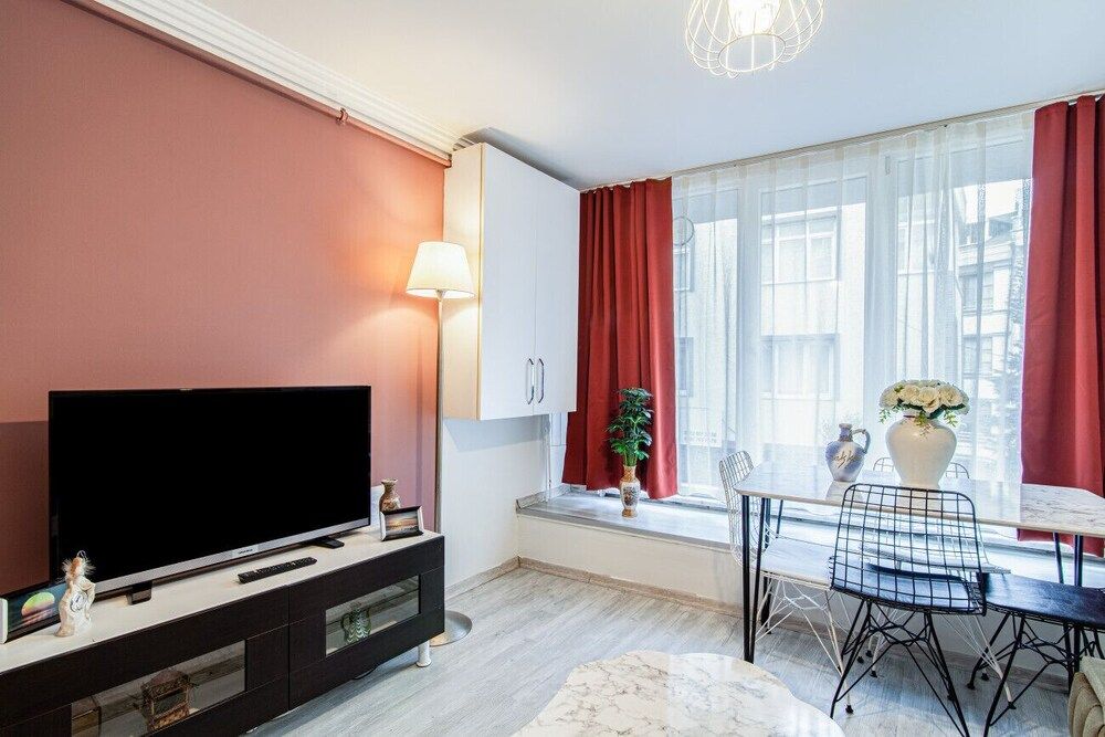 undefined Cozy Flat Close to Various Malls in Kagithane 7