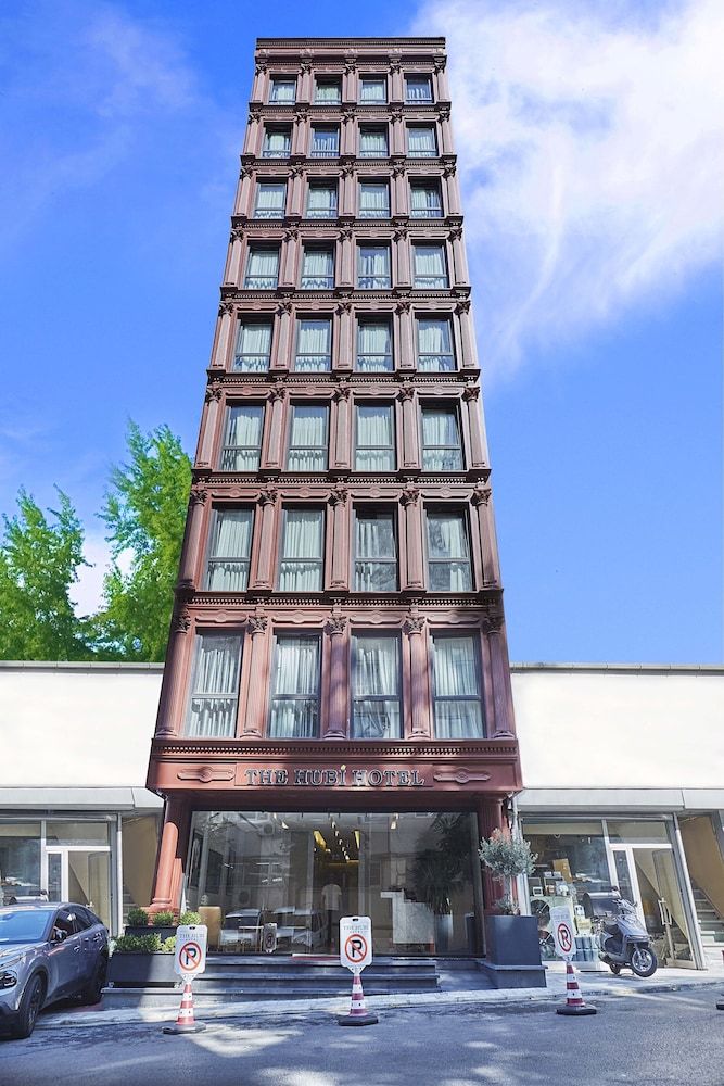 undefined The Hubi Hotel 9