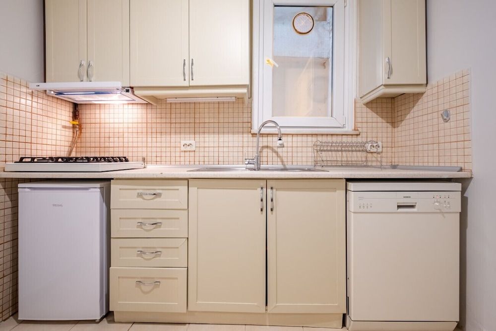 undefined Fully Equipped Cozy Home in Kadikoy 8
