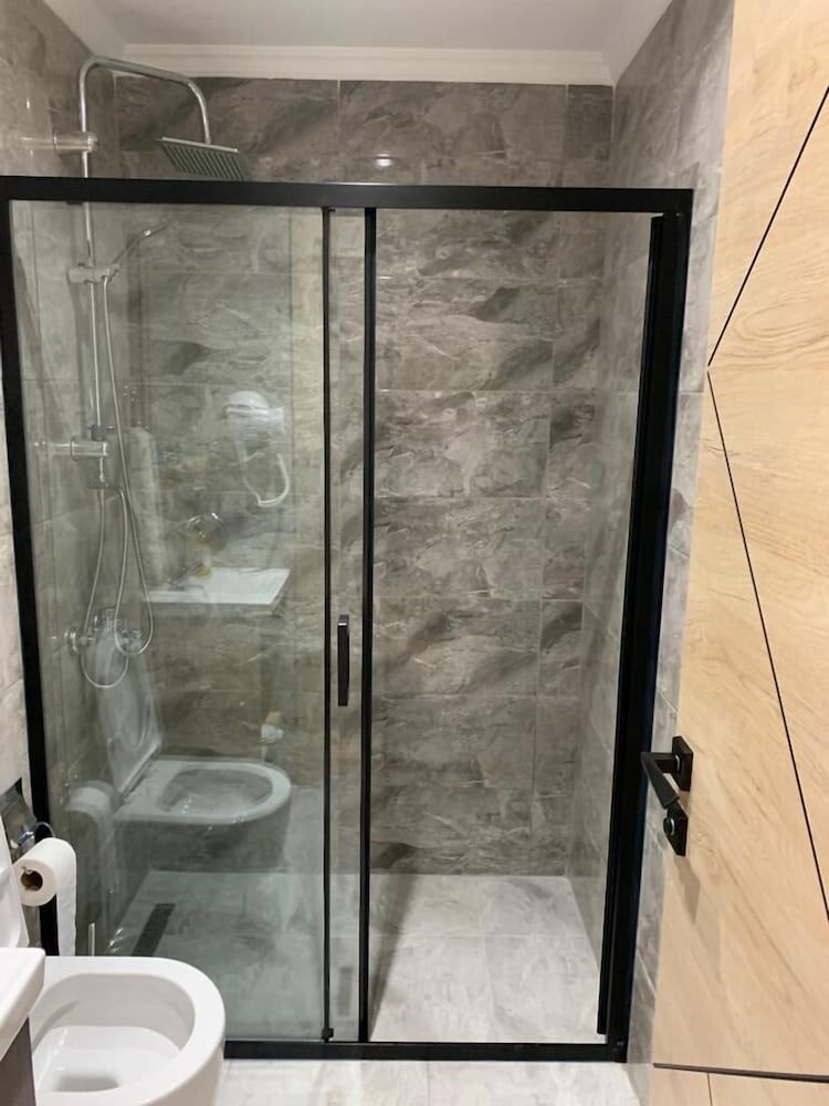 undefined ASEM PALACE 8