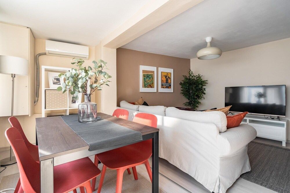 Charming and Central Flat Near Macka Park Apartment 11