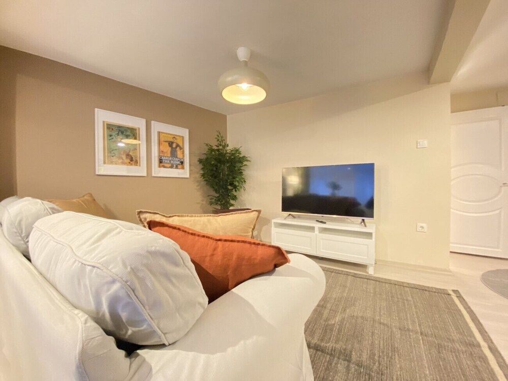 Charming and Central Flat Near Macka Park Apartment 4