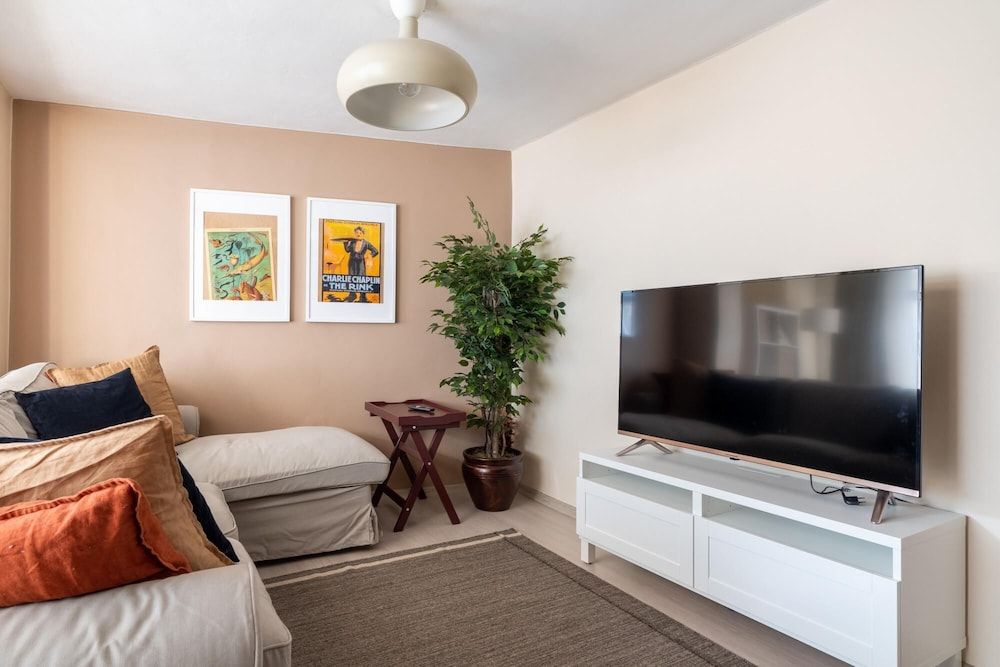 Charming and Central Flat Near Macka Park Apartment 26