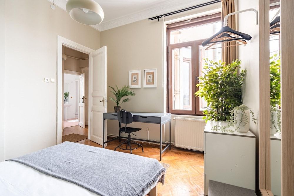 Sleek Flat With Central Location in Beyoglu Apartment 44