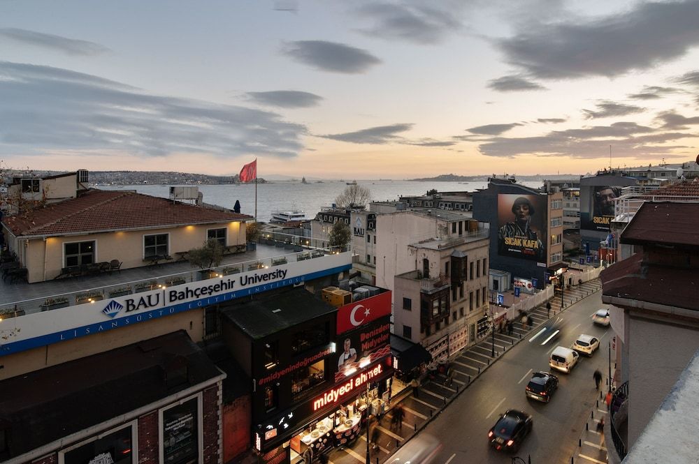 undefined Via Çırağan Hotel 8