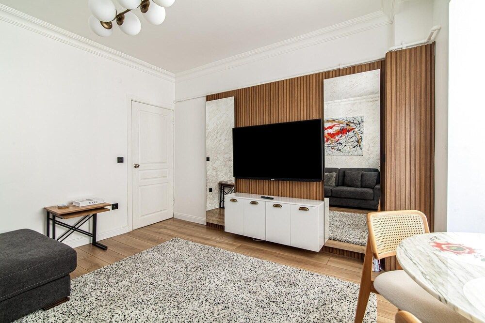 undefined Colorful Flat Near Cevahir Mall and Sisli Metro 6