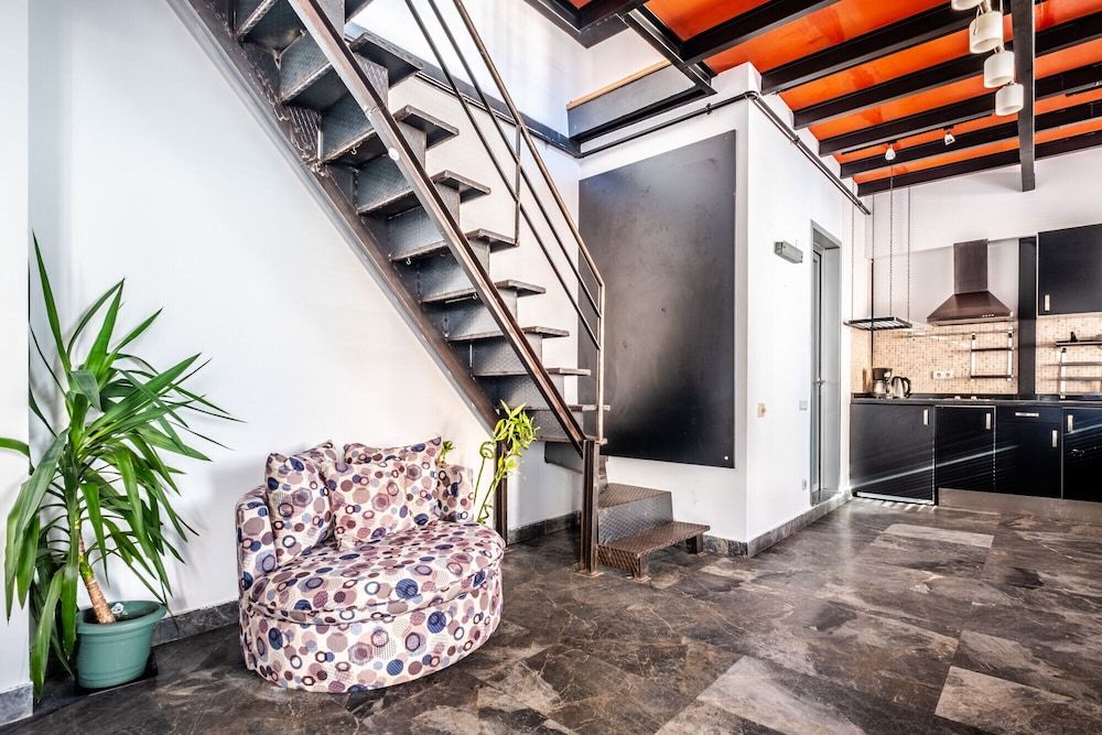 undefined Authentic Flat With Excellent Location in Beyoglu 7