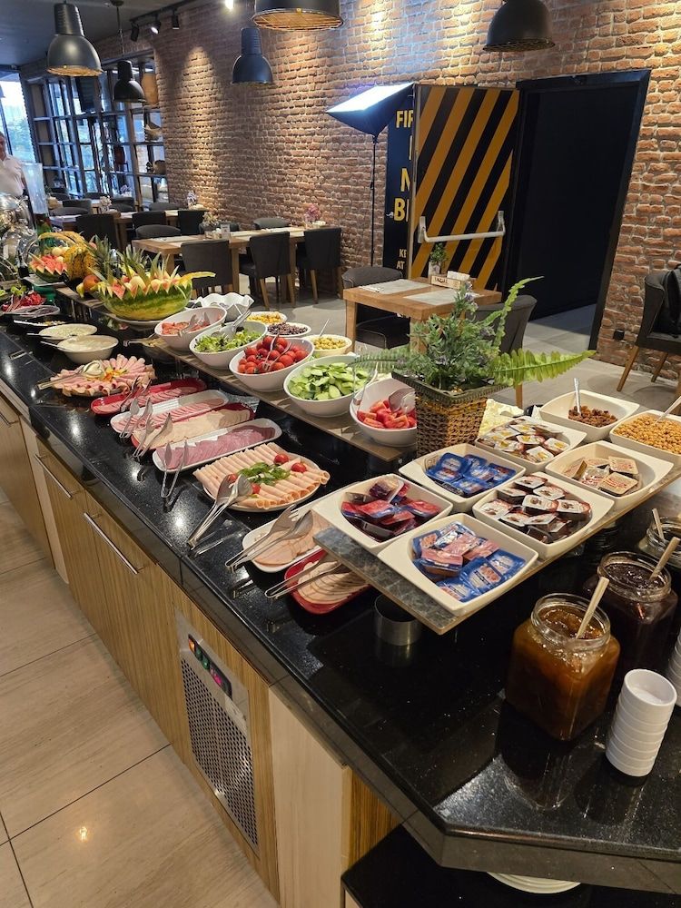 undefined Empire Hotel İstanbul 7