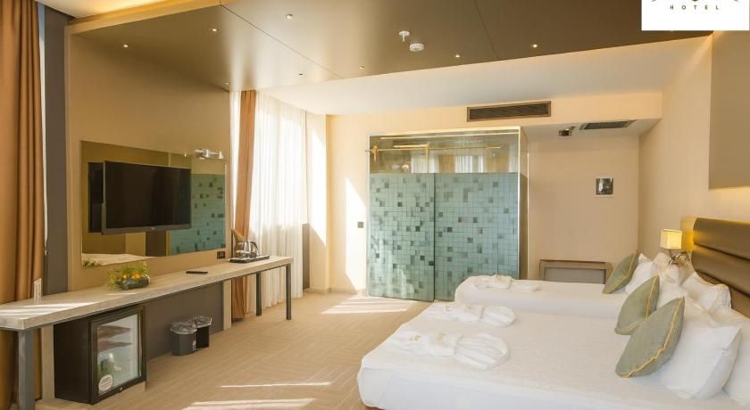 undefined Empire Hotel İstanbul 3