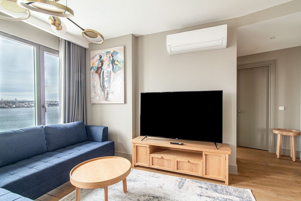 undefined Flat With Panoramic Bosphorus View in Cihangir 7