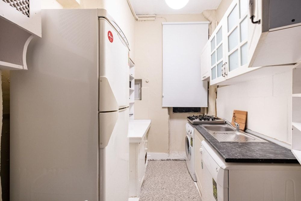 undefined Modern Flat With Central Location in Beyoglu 9