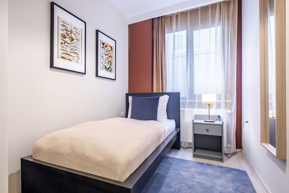 undefined Refreshing Apartment in Beyoglu 9