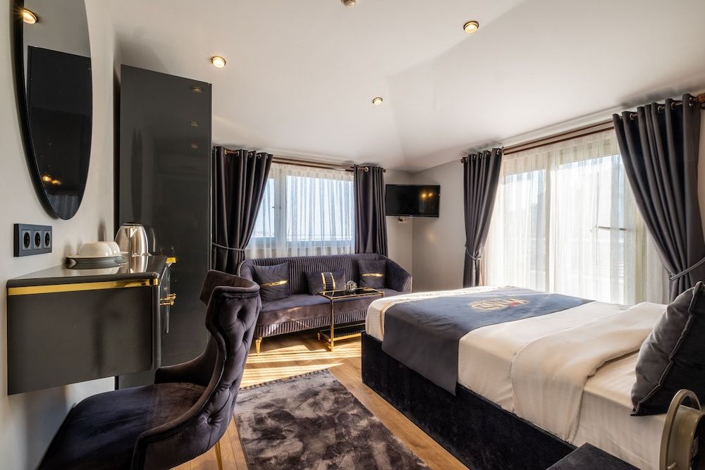 undefined Wind Suit 3