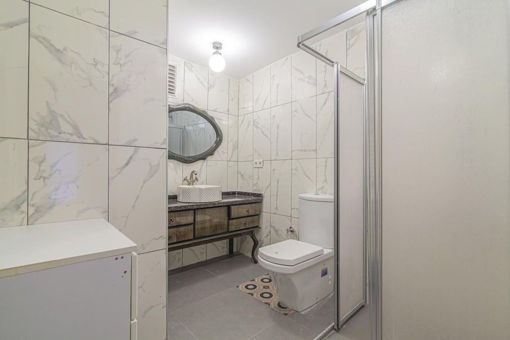 Charming Flat With Backyard Close to Zorlu Center Apartment 19