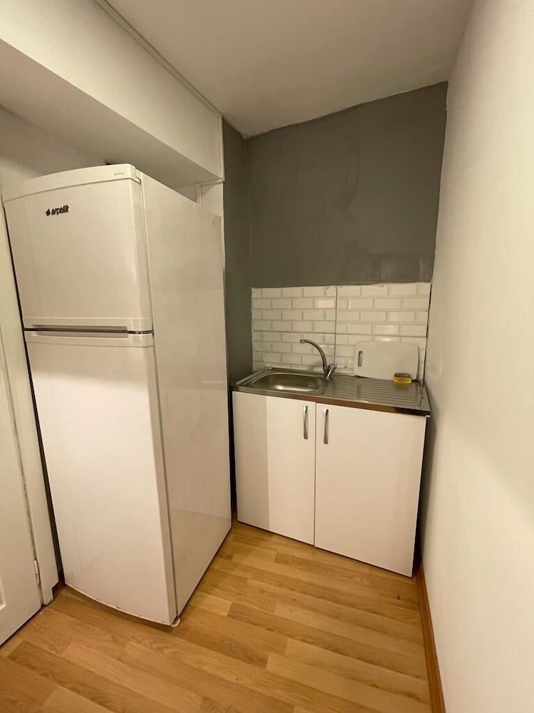 undefined DETEX Aparts 8