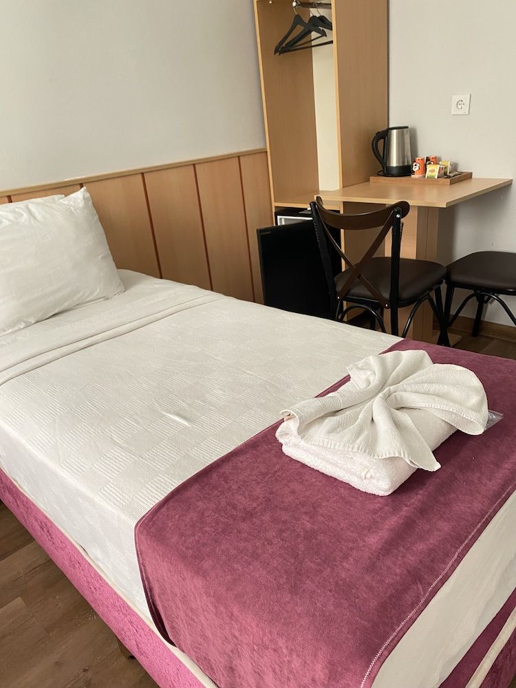 Hotel Ozsefa Comfort Double or Twin Room, Accessible 5