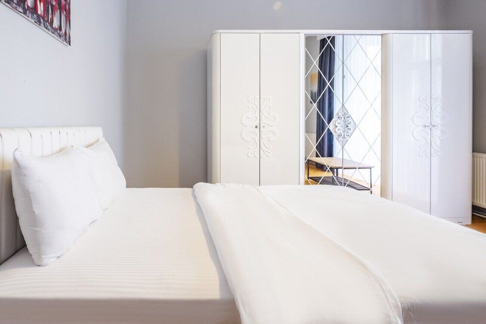 undefined Refreshing and Central Apartment in Beyoglu 9