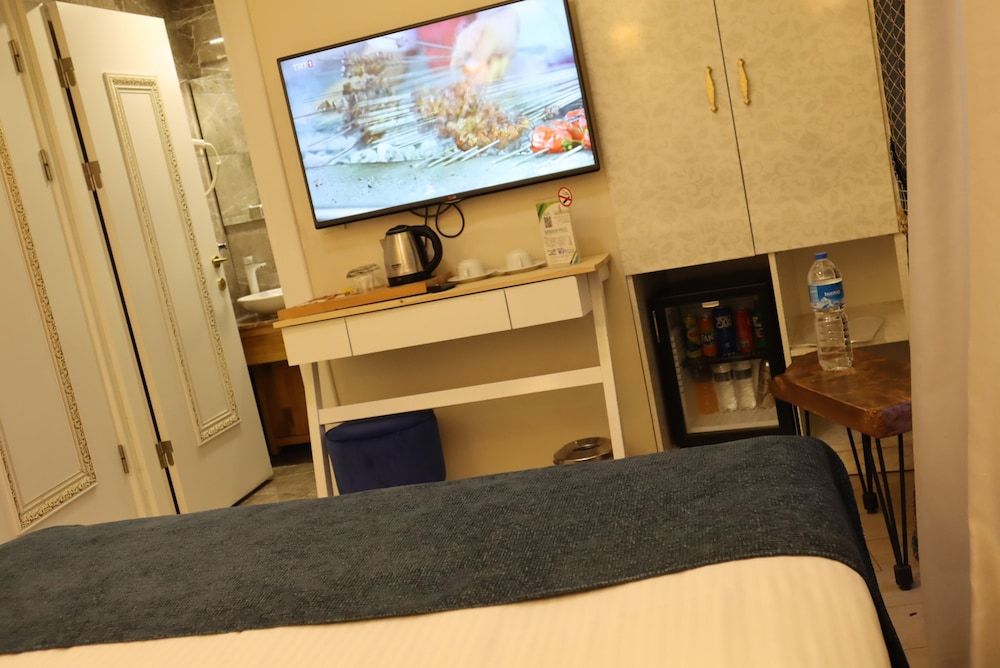 undefined Galata istanbul Hotel 9