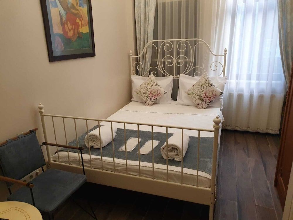 undefined The Bridge Hotel 2