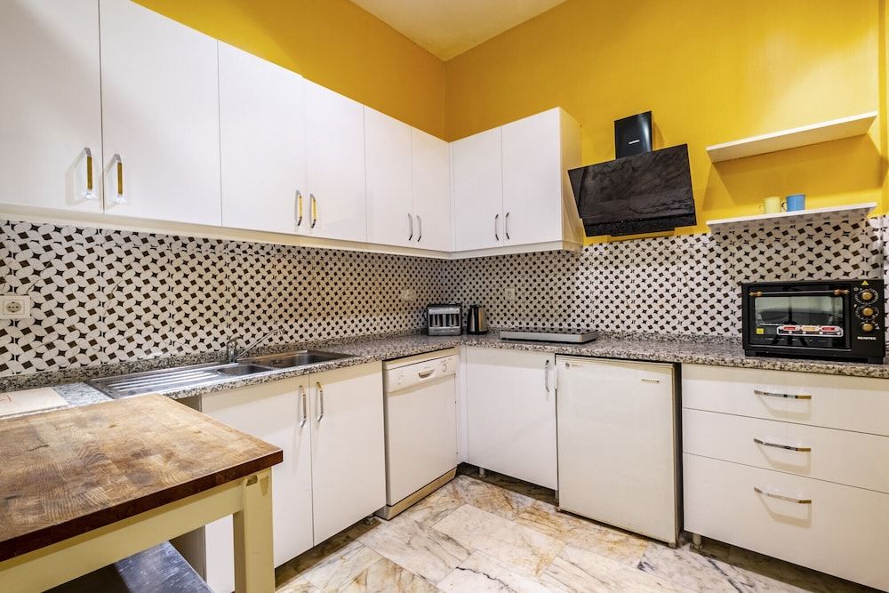 undefined Stylish Flat With Excellent Location in Beyoglu 4