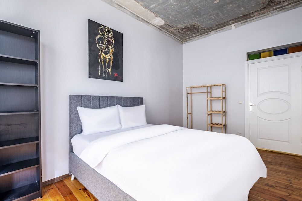 undefined Stylish Flat With Excellent Location in Beyoglu 10